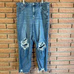 American Eagle Outfitters Ripped Blue curvy mom jeans